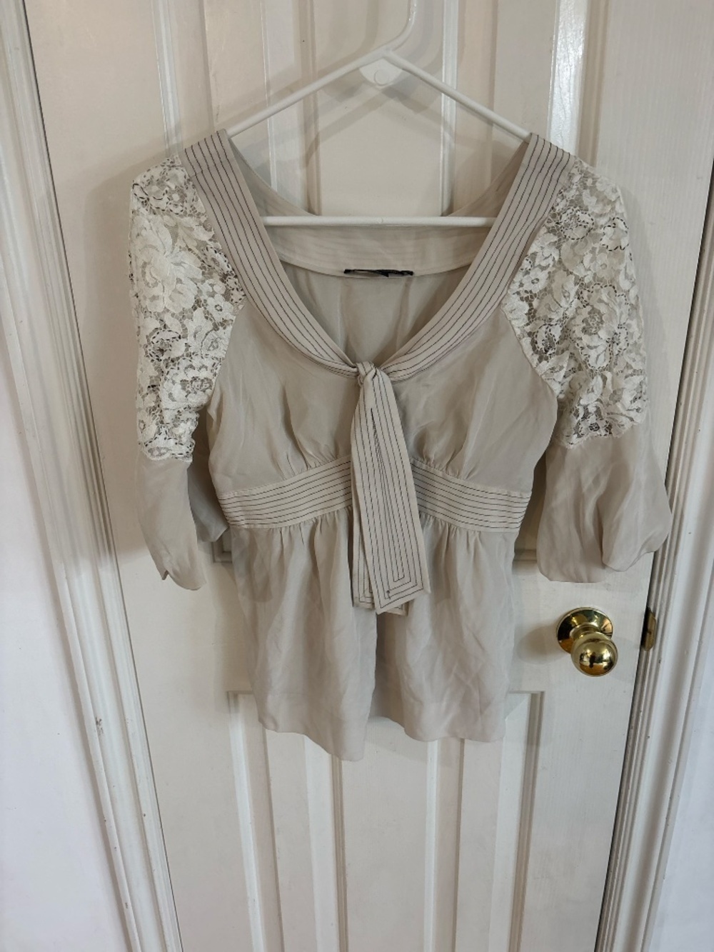Vintage early 2010s BCBG boho empire waist lace top * accepting offers